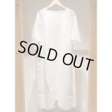 【AUGUSTE PRESENTATION Pajama Look（パジャマルック）】半袖リネンVネックワンピース/WHITE