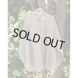 【YIFAT FINKELSHTEIN(イファットフィンケルシュタイン)】SOFI/ KHAKI
