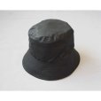 画像1: 【INTÉRIM(インテリム)】UK OILED CLOTH BUCKET HAT (1)