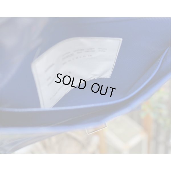 画像4: 【CAMIEL FORTGENS(カミエルフォートヘンス)】CROOCKED BAG S(CF.15.11.02.03)/ BLUE