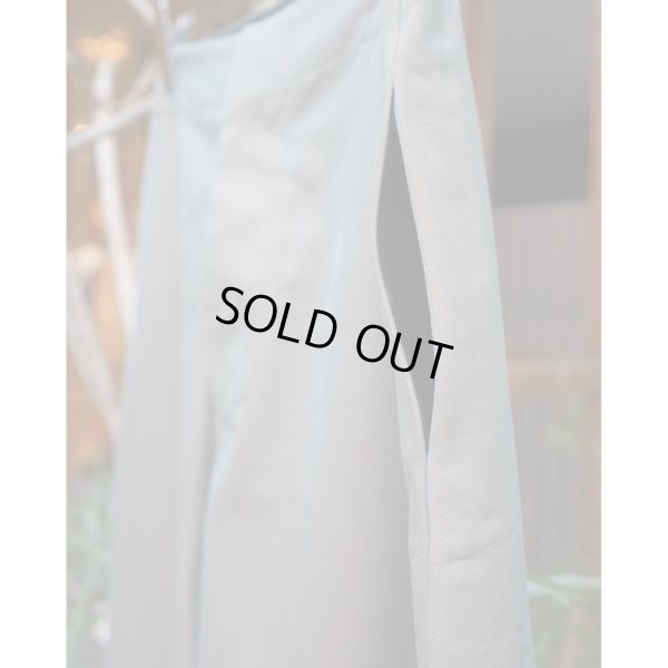 画像3: 【Morgane Krischer(モーガンクリッシャー)】Curved large trousers/ KHAKI GREEN