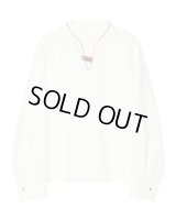 【IRENISA(イレニサ)】PULL OVER SHIRT WITH LEATHER TAB/ WHITE