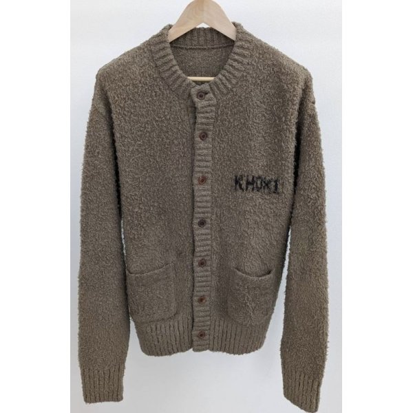 画像1: 【KHOKI(コッキ)】Embroidery-design crew-neck cardigan/ Khaki