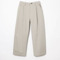 【paratrait(パラトレイト)】CAKE SKIN CHINO PANTS/ BEIGE