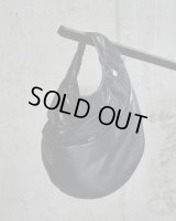 【Omar Afridi(オマールアフリディ)】FOAMED LIDIA BAG/ BLACK