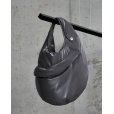 画像1: 【Omar Afridi(オマールアフリディ)】FOAMED LIDIA BAG/ GREY (1)