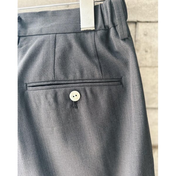 画像4: 【IRENISA(イレニサ)】TWO TUCKS TAPERED TROUSERS/ D.GRAY