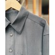 画像2: 【IRENISA(イレニサ)】MIDDLE LENGTH SHIRT/ D.GRAY (2)