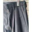 画像3: 【IRENISA(イレニサ)】TWO TUCKS TAPERED TROUSERS/ D.GRAY (3)