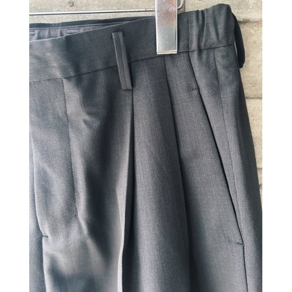 画像3: 【IRENISA(イレニサ)】TWO TUCKS TAPERED TROUSERS/ D.GRAY