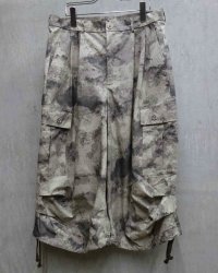 【LES SIX(レシス)】Dangerous Camo Weird Pants / Puke