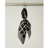 【HEUGN(ユーゲン)】“Cristin”SILK SCARF/OLIVE