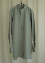 【HEUGN(ユーゲン)】“Rob” BAND COLLAR SHIRT- Chambry green