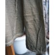 画像4: 【GABRIELA COLL GARMENTS(ガブリエラコールガーメンツ)】ORGANIC COTTON LONG SLEEVE T-SHIRT/ OFF GREEN (4)