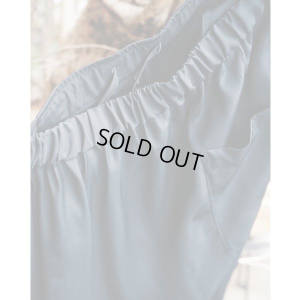 画像5: 【ANTHEM A(アンセムエー)】SILKY VISCOSE 2TUCKS FLARE EASY PANTS/ BLACK