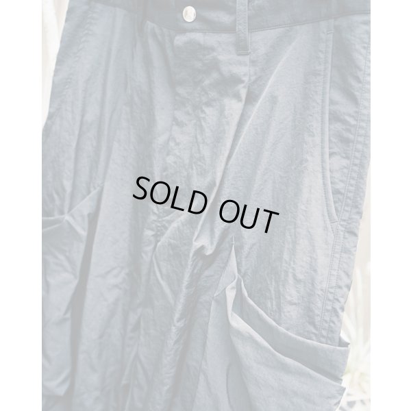 画像5: 【ensou.(エンソウ)】Draped-pocket Pants/ Black