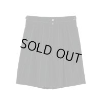 【IRENISA(イレニサ)】TWO TUCKS WIDE SHORTS/ BLACK STRIPE