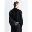 画像3: 【LEMAIRE(ルメール)】MEDIUM CROISSANT BAG SOFT NAPPA LEATHER/ BLACK (3)