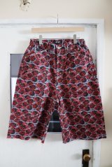 【FAF(エフエーエフ)】NEWCOMMUNE Aged Baggy Denim Shorts  ”Flower C”