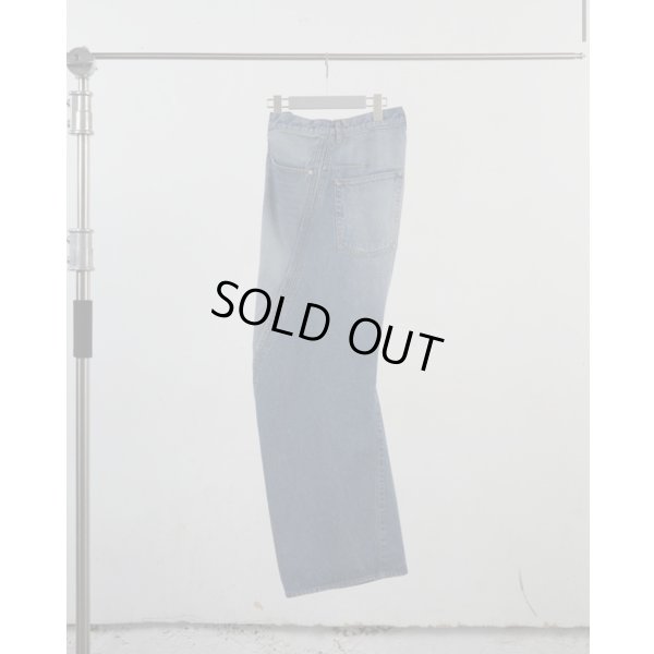 画像1: 【NVRFRGT(ネヴァーフォーゲット)】3D TWISTED WIDE LEG JEANS/ VINTAGE FADED INDIGO