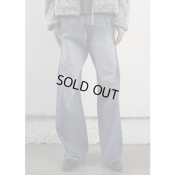 画像2: 【NVRFRGT(ネヴァーフォーゲット)】3D TWISTED WIDE LEG JEANS/ VINTAGE FADED INDIGO