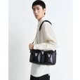 画像2: 【LEMAIRE(ルメール)】MEDIUM GEAR BAG VEGETABLE-TANNED COW LEATHER/ BLACK (2)