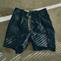 【GOODKARMA DEVELOPMENT(グッドカルマディベロップメント)】Leather Cargo Shorts "LAZY"/ BLACK