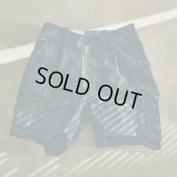 【GOODKARMA DEVELOPMENT(グッドカルマディベロップメント)】Leather Cargo Shorts "LAZY"/ BLACK