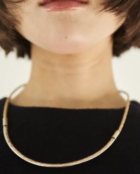 【seya.(セヤ)】BOSFOR NECKLACE ALPACA SILVER/ OFF WHITE×SILVER
