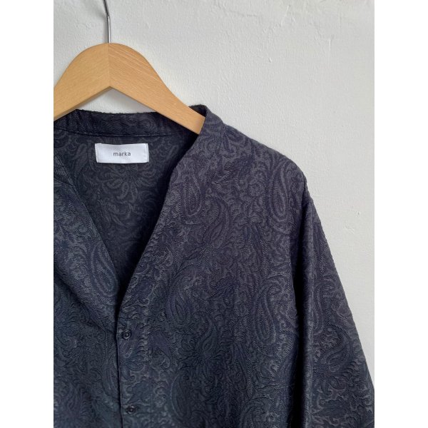 画像4: 【marka(マーカ)】PAISLEY JACQUARD BAND COLLAR SKIPPER SHIRT/Dark Navy