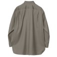 画像2: 【IRENISA(イレニサ)】REGULAR COLLAR RELAX FIT SHIRT / STONE GRAY (2)