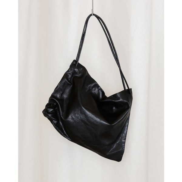 画像1: 【GABRIELA COLL GARMENTS(ガブリエラコールガーメンツ)】GATHERED CROSSED LEATHER BAG