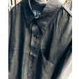 画像2: 【GABRIELA COLL GARMENTS(ガブリエラコールガーメンツ)】DOUBLE CUPRO POCKET SHIRT/ BLACK (2)