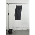 画像1: 【NVRFRGT(ネヴァーフォーゲット)】S CURVED UTILITY CAPRI TROUSERS　”Charcoal” (1)