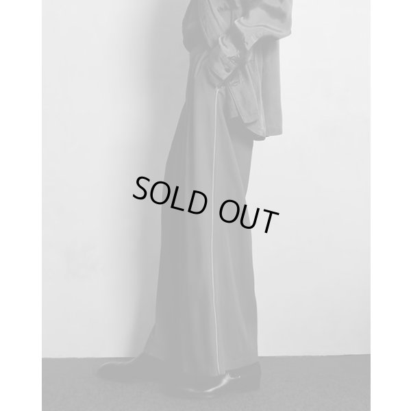 画像6: 【ANTHEM A(アンセムエー)】SILKY VISCOSE 2TUCKS FLARE EASY PANTS/ BLACK