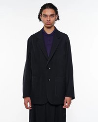 【marka(マーカ)】STROLL AROUND JACKET／ウールサージ ワッシャータンブラー 　”Chambray Black”