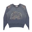 画像2: 【Samuel Zelig(サミュエルゼリグ)】Medieval Crewneck/ Pale Blue (2)