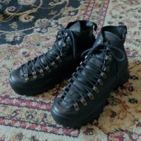 【GUIDI(グイディ)】VS19(Calf Full Grain)/ BLACK