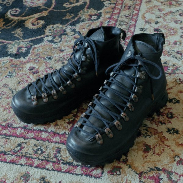 画像1: 【GUIDI(グイディ)】VS19(Calf Full Grain)/ BLACK