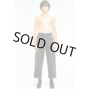 画像: 【Omar Afridi(オマールアフリディ)】RIVETED WIDE CROPPED DENIM TROUSERS/ SHABLA SHADED BLACK