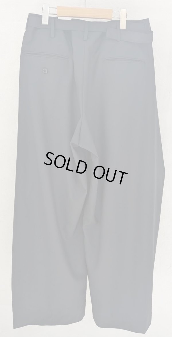 画像2: 【KHOKI(コッキ】３D cutting design pants/Black