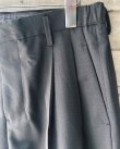 画像3: 【IRENISA(イレニサ)】TWO TUCKS TAPERED TROUSERS/ D.GRAY