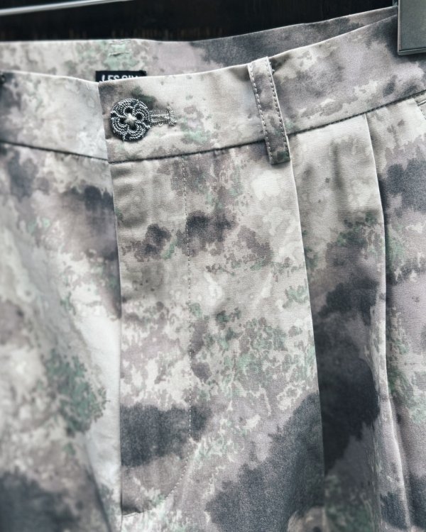 画像2: 【LES SIX(レシス)】Dangerous Camo Weird Pants / Puke