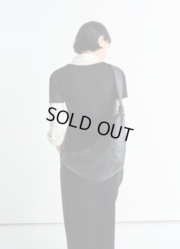 画像3: 【LEMAIRE(ルメール)】MEDIUM CROISSANT BAG SOFT GRAINED LEATHER/ BLACK