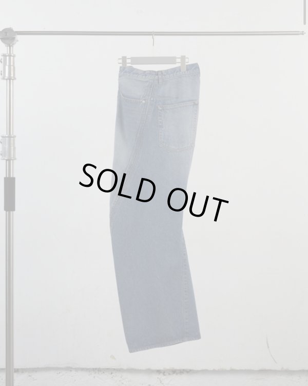 画像1: 【NVRFRGT(ネヴァーフォーゲット)】3D TWISTED WIDE LEG JEANS/ VINTAGE FADED INDIGO