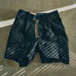 画像1: 【GOODKARMA DEVELOPMENT(グッドカルマディベロップメント)】Leather Cargo Shorts "LAZY"/ BLACK