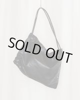 画像: 【GABRIELA COLL GARMENTS(ガブリエラコールガーメンツ)】GATHERED CROSSED LEATHER BAG