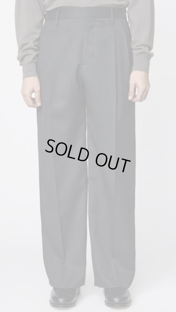 画像3: 【IRENISA(イレニサ)】TWO TUCKS WIDE TROUSERS / CHARCOAL GRAY