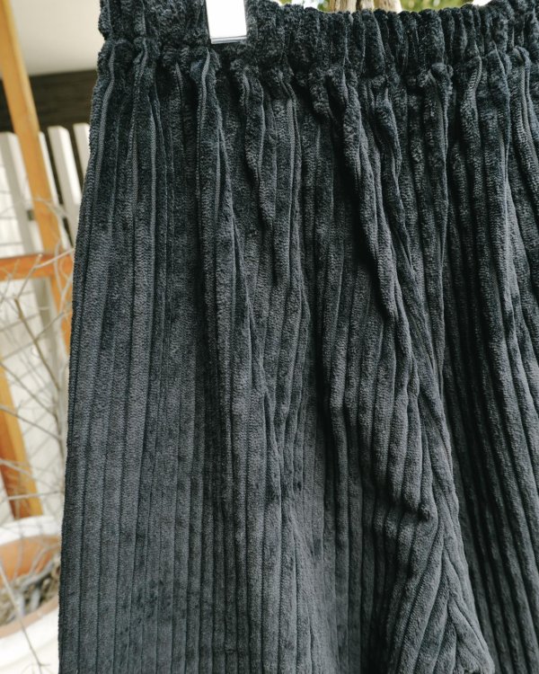 画像3: 【GABRIELA COLL GARMENTS(ガブリエラコールガーメンツ)】CORDUROY FLAP POCKET TROUSERS/ BLACK