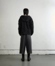 画像4: 【NVRFRGT(ネヴァーフォーゲット)】S CURVED UTILITY CAPRI TROUSERS　”Charcoal”